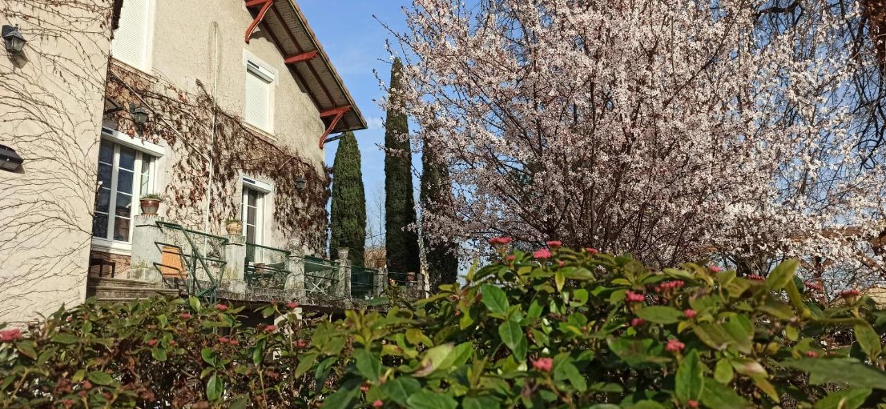 Chambre D'Hotes Park Des Collines - Gite Bed & Breakfast Génissieux Exterior photo